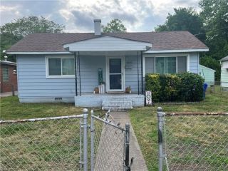 Foreclosed Home - 304 WOODSTOCK ST, 23701