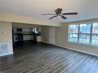 Foreclosed Home - 207 CHEROKEE RD, 23701