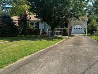 Foreclosed Home - 219 CHARLOTTE DR, 23701