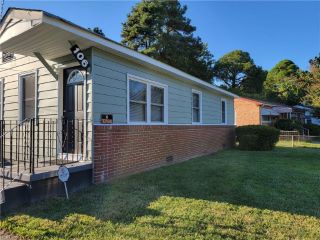 Foreclosed Home - 106 WILSON ST, 23701