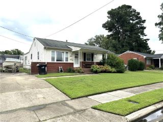 Foreclosed Home - 407 CONCORD RD, 23701