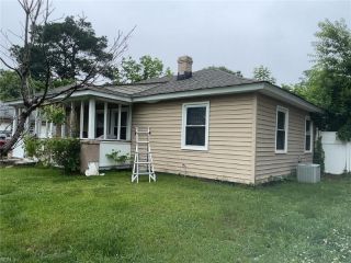 Foreclosed Home - 6 WORDEN PL, 23702