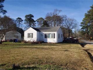 Foreclosed Home - 5612 W NORFOLK RD, 23703