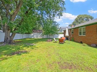 Foreclosed Home - 4016 TARNYWOOD DR, 23703