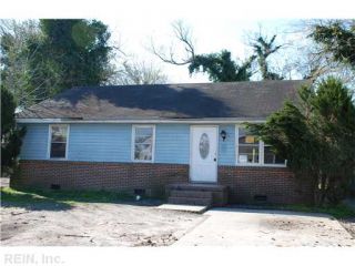 Foreclosed Home - 829 NELSON ST, 23704