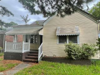 Foreclosed Home - 2207 PEARL ST, 23704