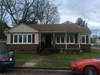 Foreclosed Home - 831 PALMER ST, 23704