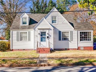 Foreclosed Home - 202 CONSTITUTION AVE, 23704