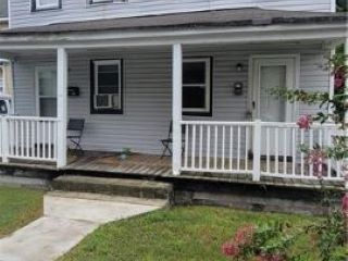 Foreclosed Home - 1528 HIGHLAND AVE, 23704