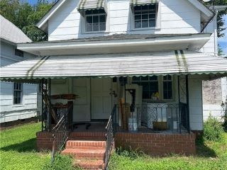 Foreclosed Home - 39 HOBSON ST, 23704