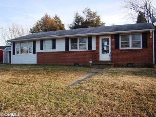 Foreclosed Home - 1504 N HALCUN DR, 23803