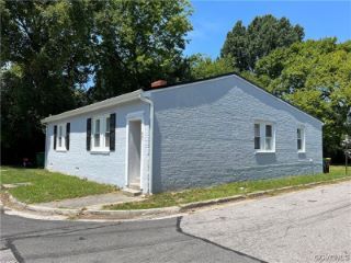 Foreclosed Home - 731 CAMERON ST, 23803