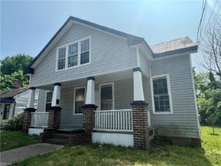 Foreclosed Home - 126 CLAYTON ST, 23803