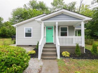 Foreclosed Home - 935 WILCOX ST, 23803