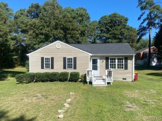 Foreclosed Home - 1515 DINWIDDIE CT, 23803