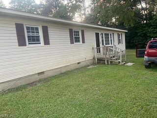 Foreclosed Home - 26140 OLD PLACE RD, 23827