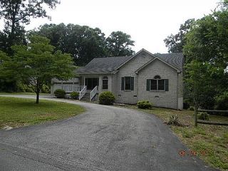 Foreclosed Home - 11408 CANTERBURY RD, 23831