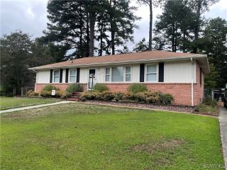 Foreclosed Home - 204 NEW CASTLE DR, 23834