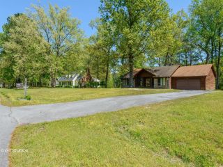 Foreclosed Home - 19085 Lakeside Dr, 23837