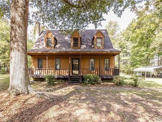 Foreclosed Home - 16540 JAMES RIVER DR, 23842