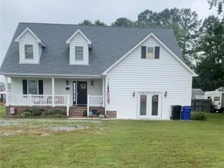 Foreclosed Home - 413 DELAWARE RD, 23851