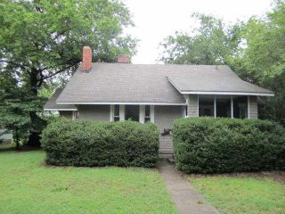 Foreclosed Home - 401 SPRUANCE ST, 23860