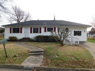 Foreclosed Home - 2904 Portsmouth St, 23860