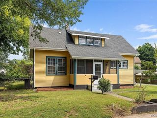 Foreclosed Home - 307 ALLEN AVE, 23860