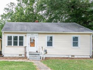 Foreclosed Home - 402 STONEWALL AVE, 23860