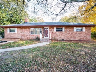 Foreclosed Home - 111 N COLONIAL DR, 23860