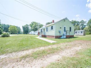 Foreclosed Home - 315 S BRAXTON AVE, 23867