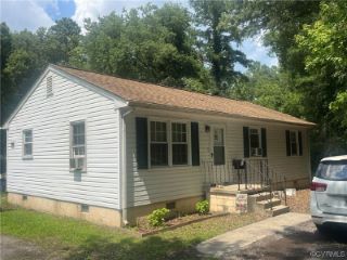 Foreclosed Home - 4426 BAXTER RD, 23875