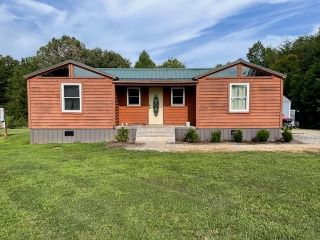 Foreclosed Home - 363 PARADISE RD, 23901