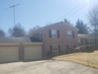 Foreclosed Home - 918 S MAIN ST, 23901