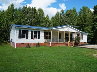 Foreclosed Home - 1520 HARVEY RD, 23923
