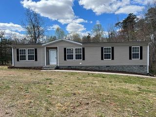 Foreclosed Home - 327 RHODIES RD, 23960