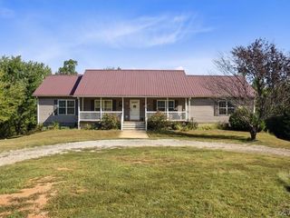 Foreclosed Home - 2362 PINEY GROVE RD, 23966