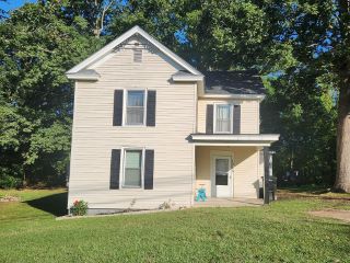 Foreclosed Home - 1016 COURT ST, 23974