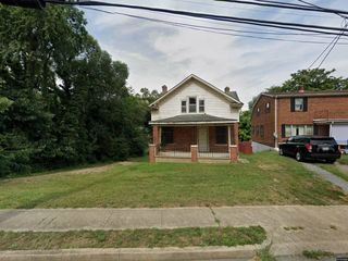 Foreclosed Home - 1431 BURRELL ST NW, 24012
