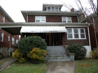 Foreclosed Home - 1502 MAPLE AVE SW, 24016