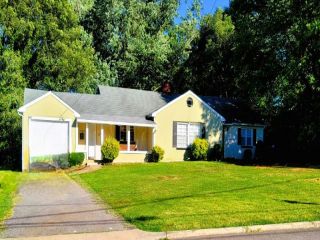 Foreclosed Home - 1719 ASPEN ST NW, 24017