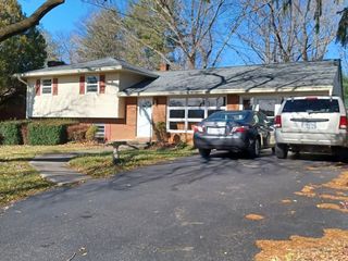 Foreclosed Home - 4715 BELFORD ST SW, 24018
