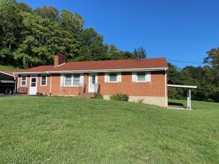 Foreclosed Home - 7743 OLD BENT MOUNTAIN RD, 24018