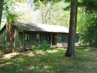Foreclosed Home - 515 SWEETBRIAR LN, 24065