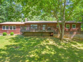 Foreclosed Home - 4516 WAYSIDE DR, 24073