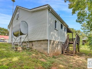 Foreclosed Home - 121 LACKEY RD, 24078