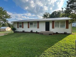 Foreclosed Home - 1465 HARDY RD, 24101