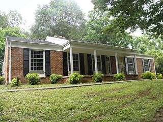 Foreclosed Home - 723 SUSAN LN, 24112