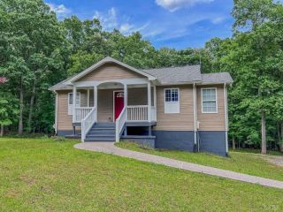 Foreclosed Home - 1042 FLINT PL, 24121