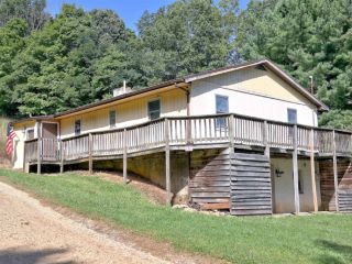 Foreclosed Home - 265 RABBIT MEADOWS RD, 24128